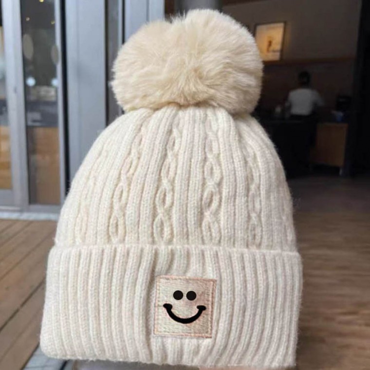 스마일 귀여운 방울 모자 여자 털모자 꽈베기 패턴 니트 겨울 비니 안감퍼 포근